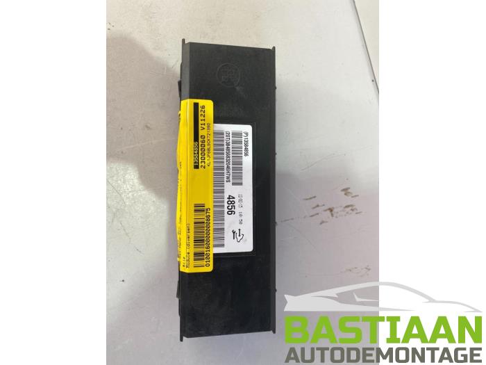 Module (miscellaneous) from a Chevrolet Cruze (305) 1.7 D 2013