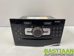 Gebrauchte Radio Opel Corsa D 1.0 Preis € 49,99 Margenregelung angeboten von Bastiaan Autodemontage