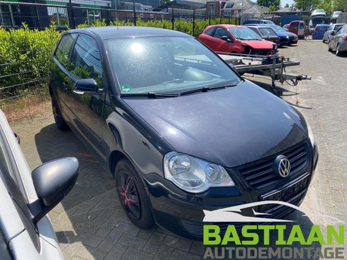 Usagé Boîte de vitesse Volkswagen Polo IV (9N1/2/3) 1.4 TDI 70 Prix € 110,00 Règlement à la marge proposé par Bastiaan Autodemontage