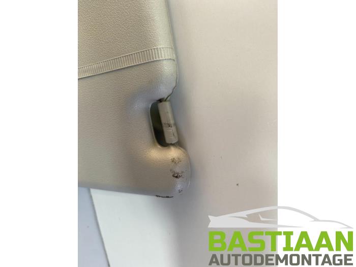 Sonnenblende Suzuki Alto 1.0 12V - Bastiaan Autodemontage 美容師ウィッグ
