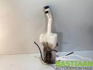 Used Front windscreen washer reservoir Ford Ka II 1.2 Price € 19,99 Margin scheme offered by Bastiaan Autodemontage