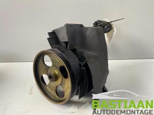 Used Power steering pump Peugeot 206 (2A/C/H/J/S) 1.4 XR,XS,XT,Gentry Price € 40,00 Margin scheme offered by Bastiaan Autodemontage