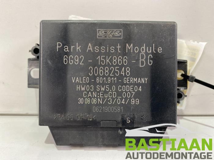 Begagnade PDC-modul Ford Galaxy (WA6) 2.0 16V Pris på förfrågan erbjuds av Bastiaan Autodemontage