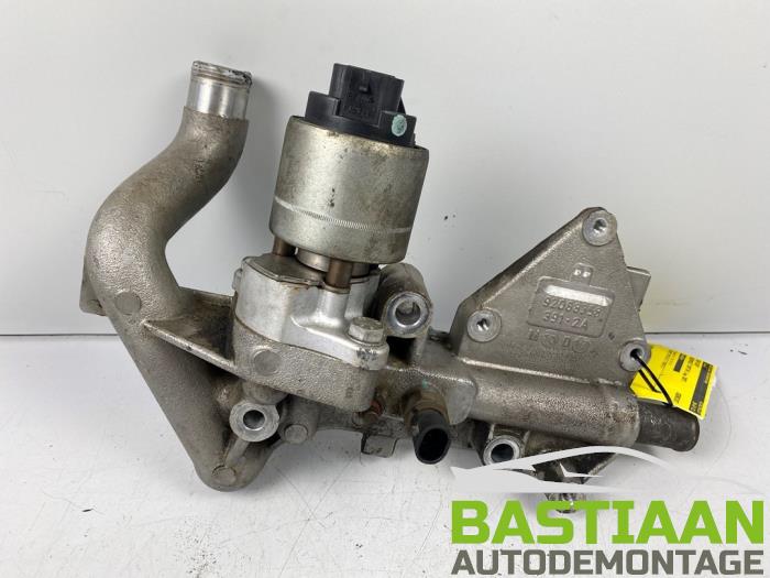 Gebrauchte AGR Ventil Chevrolet Captiva (C100) 2.4 16V 4x2 Preis € 49,99 Margenregelung angeboten von Bastiaan Autodemontage