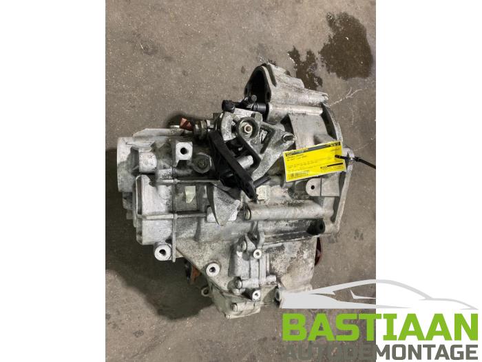 Getriebe van een Volkswagen Golf VI (5K1) 2.0 GTI 16V 2009