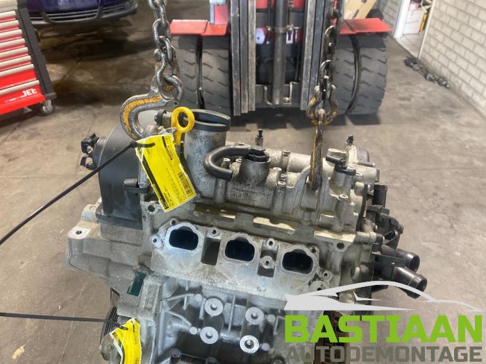Begagnade Topplock Volkswagen Up! (121) 1.0 12V 75 Pris € 149,99 Marginaltabell erbjuds av Bastiaan Autodemontage