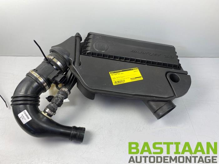 Begagnade Luftfilterhus Fiat Punto Evo (199) 1.3 JTD Multijet 85 16V Euro 5 Pris € 39,99 Marginaltabell erbjuds av Bastiaan Autodemontage