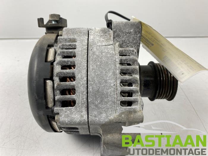 Dynamo van een BMW 1 serie (F20) 116i 1.5 12V 2018