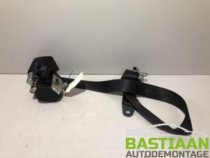 Used Front seatbelt, right Peugeot 207 SW (WE/WU) 1.4 16V Vti Price € 24,99 Margin scheme offered by Bastiaan Autodemontage