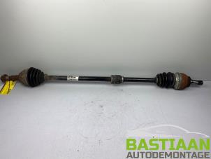 Used Front drive shaft, right Opel Astra J Sports Tourer (PD8/PE8/PF8) 1.4 16V ecoFLEX Price € 99,99 Margin scheme offered by Bastiaan Autodemontage