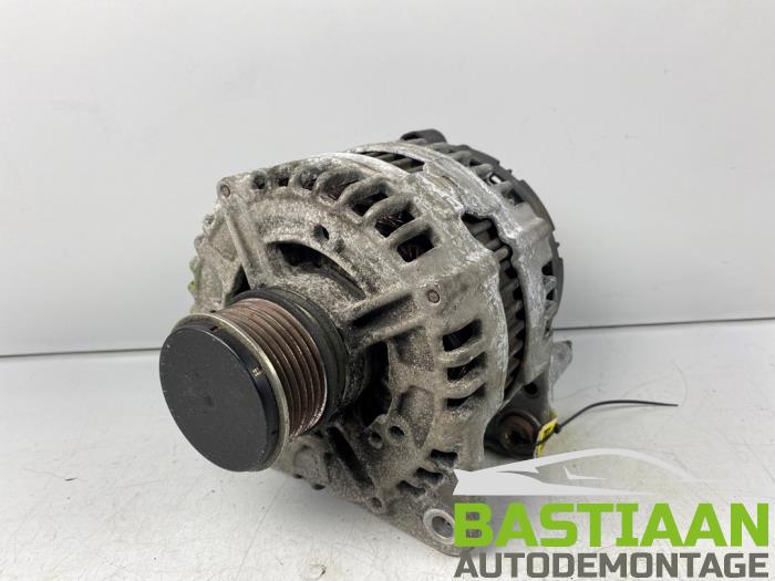 Begagnade Dynamo Volkswagen Passat Variant (3C5) 1.9 TDI Pris € 44,99 Marginaltabell erbjuds av Bastiaan Autodemontage