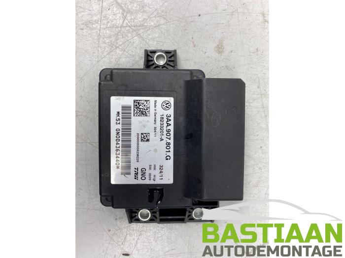 Usagé Module frein à main Volkswagen Passat Variant (3C5) 2.0 FSI 16V Prix € 49,99 Règlement à la marge proposé par Bastiaan Autodemontage