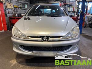 Used Front bumper Peugeot 206 (2A/C/H/J/S) 1.6 16V Price € 74,99 Margin scheme offered by Bastiaan Autodemontage