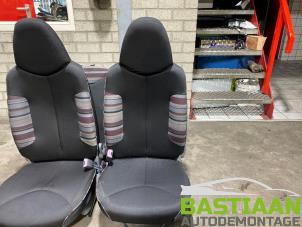 Gebrauchte Sitz links Citroen C1 1.0 12V Preis € 99,99 Margenregelung angeboten von Bastiaan Autodemontage