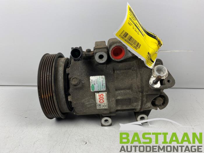 Usagé Pompe clim Hyundai Santa Fe II (CM) 2.7 V6 24V 4x2 Prix sur demande proposé par Bastiaan Autodemontage