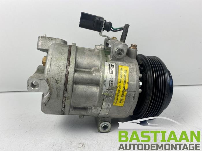 Air conditioning pump from a Seat Mii 1.0 12V 2011