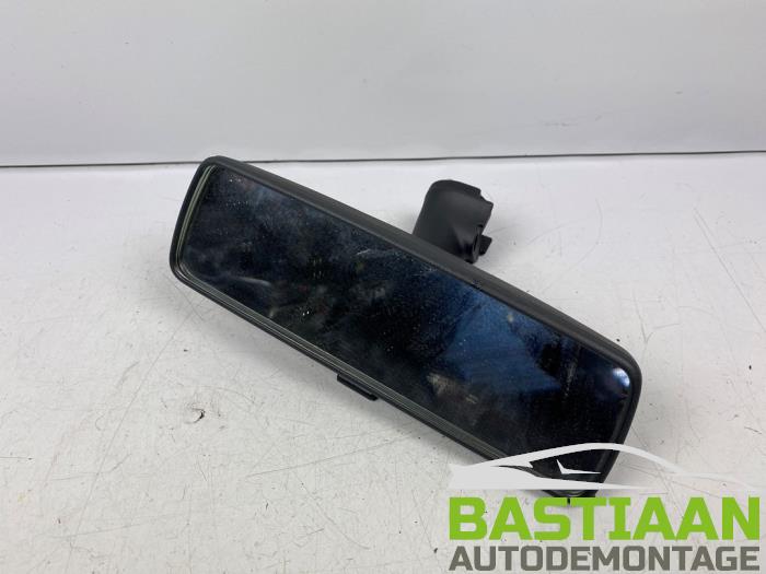 Begagnade Backspegel Skoda Citigo 1.0 12V Pris € 29,99 Marginaltabell erbjuds av Bastiaan Autodemontage