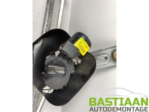 Used Wiper motor + mechanism Mini Mini Cooper S (R53) 1.6 16V Price € 44,90 Margin scheme offered by Bastiaan Autodemontage