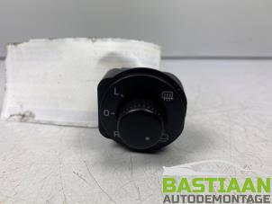 Used Mirror switch Skoda Octavia Combi (1Z5) 1.4 TSI 16V Price € 19,99 Margin scheme offered by Bastiaan Autodemontage