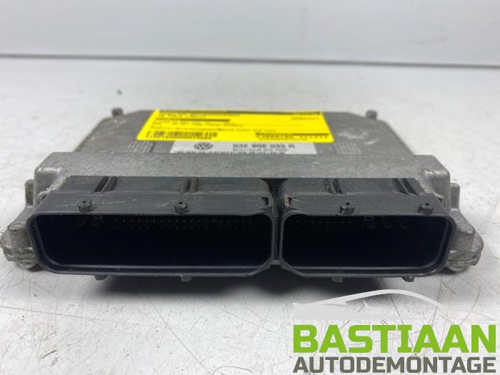 Engine management computer from a Volkswagen Polo IV (9N1/2/3) 1.4 TDI 70 2011