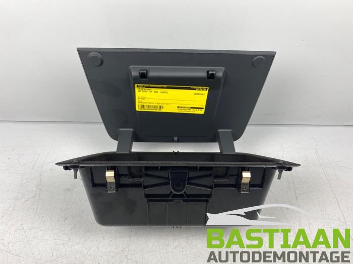 Storage compartment from a Volkswagen Golf Sportsvan (AUVS) 1.6 TDI BMT 16V 2019