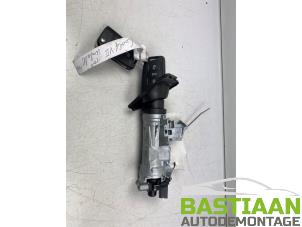 Used Ignition lock + key Volkswagen Golf Sportsvan (AUVS) 1.6 TDI BMT 16V Price € 39,99 Margin scheme offered by Bastiaan Autodemontage