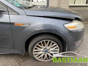 Used Front wing, right Ford Mondeo IV 2.0 TDCi 140 16V Price € 99,99 Margin scheme offered by Bastiaan Autodemontage