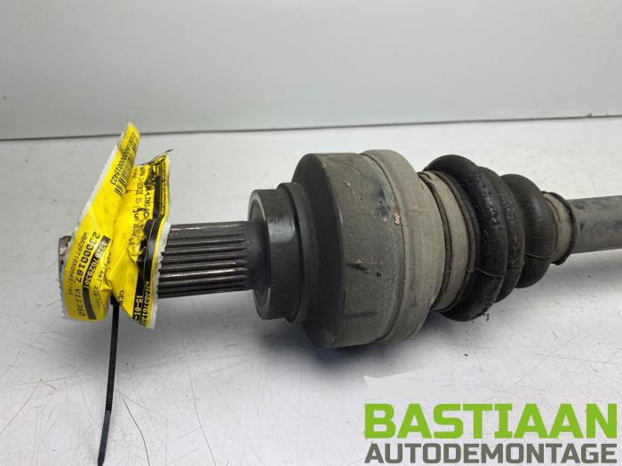 Drive shaft, rear left from a BMW 1 serie (F20) 116i 1.5 12V 2018