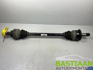 Used Drive shaft, rear left BMW 1 serie (F20) 116i 1.5 12V Price € 74,99 Margin scheme offered by Bastiaan Autodemontage