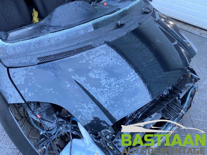 Używane Maska Toyota Yaris II (P9) 1.33 16V Dual VVT-I Cena € 119,99 Procedura marży oferowane przez Bastiaan Autodemontage