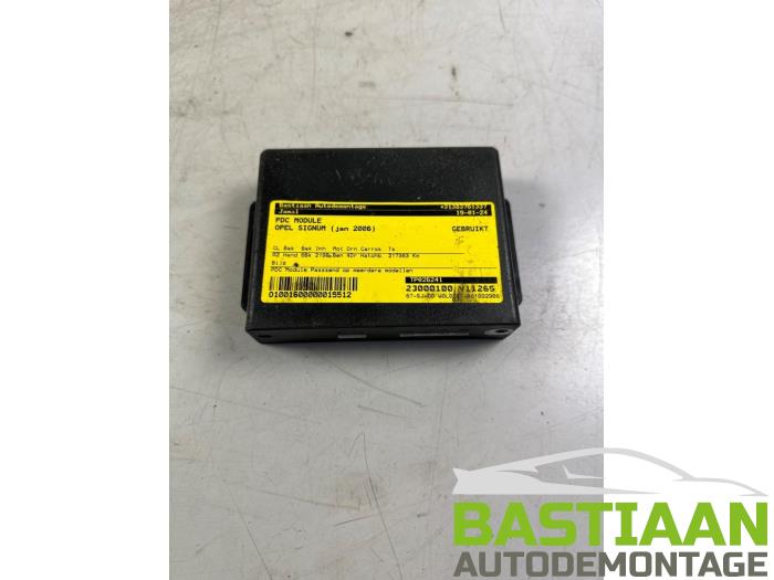 Begagnade PDC-modul Opel Signum (F48) 2.2 direct 16V Pris € 49,99 Marginaltabell erbjuds av Bastiaan Autodemontage