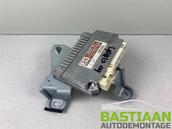 Used Automatic gearbox computer Toyota Yaris II (P9) 1.33 16V Dual VVT-I Price € 350,00 Margin scheme offered by Bastiaan Autodemontage