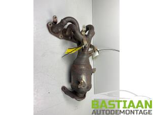 Used Exhaust manifold + catalyst Toyota Yaris II (P9) 1.33 16V Dual VVT-I Price € 225,00 Margin scheme offered by Bastiaan Autodemontage