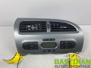 Used Air conditioning control panel Seat Leon (1P1) 2.0 TFSI 16V Price € 49,99 Margin scheme offered by Bastiaan Autodemontage