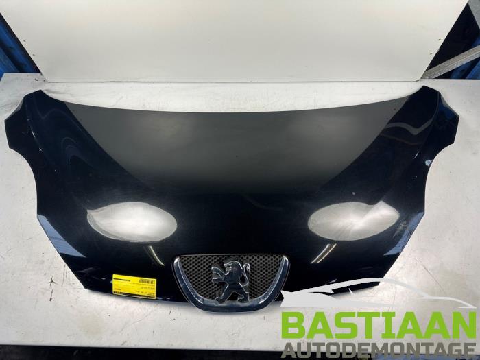 Używane Maska Peugeot 107 1.0 12V Cena € 99,99 Procedura marży oferowane przez Bastiaan Autodemontage