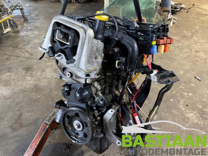 Engine Renault Twingo II 1.2 16V - 23423 D4F