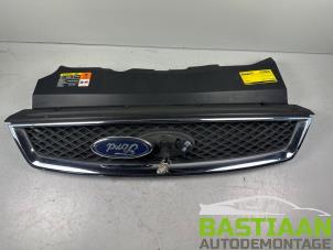 Usagé Calandre Ford Focus 2 Wagon 1.6 16V Prix € 69,99 Règlement à la marge proposé par Bastiaan Autodemontage