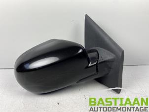 Used Wing mirror, right Renault Twingo II (CN) 1.2 16V Price € 29,99 Margin scheme offered by Bastiaan Autodemontage