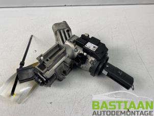 Used Ignition lock + key Mazda 2 (DE) 1.3 16V S-VT Price € 34,99 Margin scheme offered by Bastiaan Autodemontage