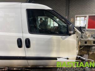 Used Door 2-door, right Fiat Doblo Cargo (263) 1.3 D Multijet Price € 299,99 Margin scheme offered by Bastiaan Autodemontage