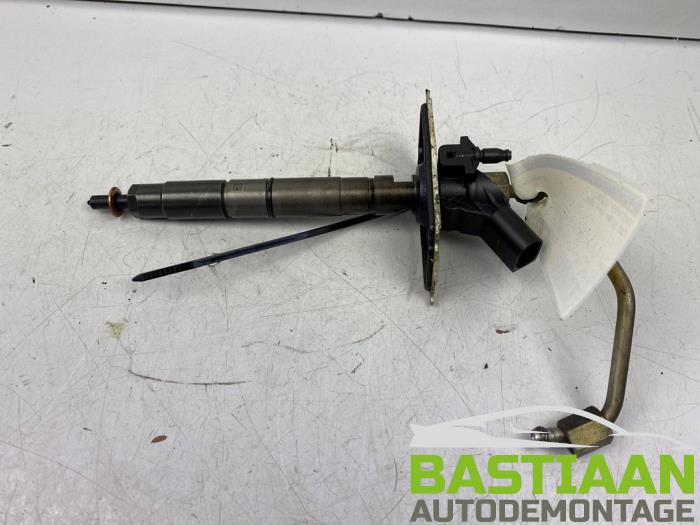 Usagé Injecteurs Audi A6 Quattro (C6) 3.0 TDI V6 24V Prix € 99,99 Règlement à la marge proposé par Bastiaan Autodemontage