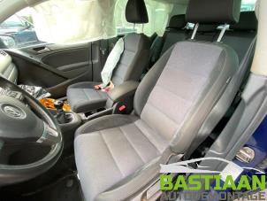 Gebrauchte Sitz links Volkswagen Golf VI (5K1) 1.2 TSI Preis € 124,99 Margenregelung angeboten von Bastiaan Autodemontage