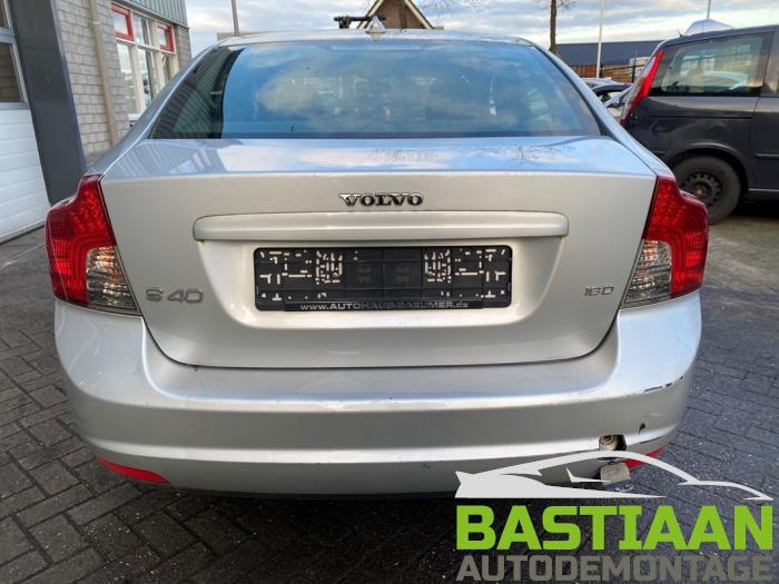 Gebrauchte Heckklappe Volvo S40 (MS) 1.6 D 16V Preis € 124,99 Margenregelung angeboten von Bastiaan Autodemontage