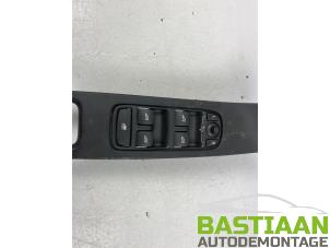 Begagnade Flerfunktionsbrytare, fönster Volvo S60 II (FS) 2.0 D3 20V Pris € 74,99 Marginaltabell erbjuds av Bastiaan Autodemontage