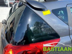 Usados Ventanilla adicional de 2 puertas derecha detrás Peugeot 207 SW (WE/WU) 1.6 16V Precio € 74,99 Norma de margen ofrecido por Bastiaan Autodemontage