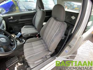 Used Seat, left Volkswagen Fox (5Z) 1.2 Price € 89,99 Margin scheme offered by Bastiaan Autodemontage