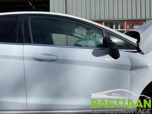 Używane Drzwi prawe przednie wersja 4-drzwiowa Ford Fiesta 6 (JA8) 1.6 16V Sport Cena € 199,99 Procedura marży oferowane przez Bastiaan Autodemontage