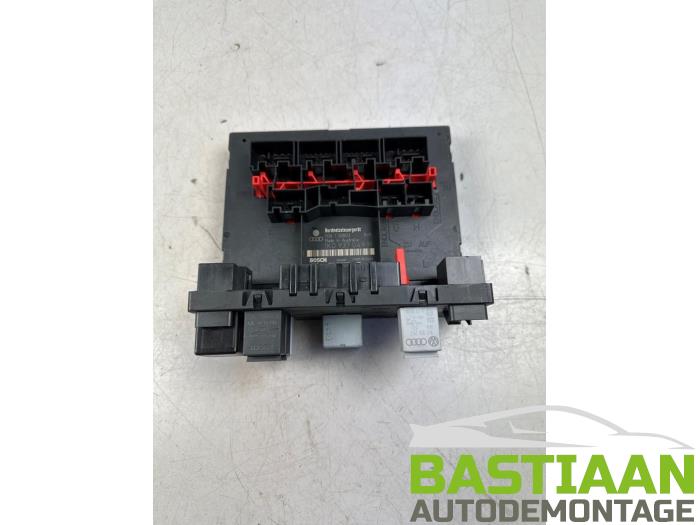 Used Body control computer Volkswagen Touran (1T1/T2) 1.6 FSI 16V Price € 34,99 Margin scheme offered by Bastiaan Autodemontage
