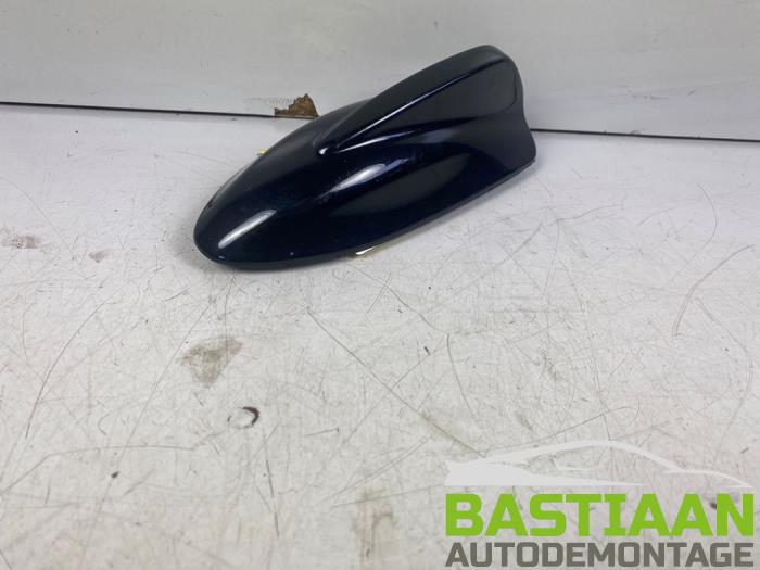 Używane Antena Volvo S60 II (FS) 2.0 D3 20V Cena € 19,99 Procedura marży oferowane przez Bastiaan Autodemontage