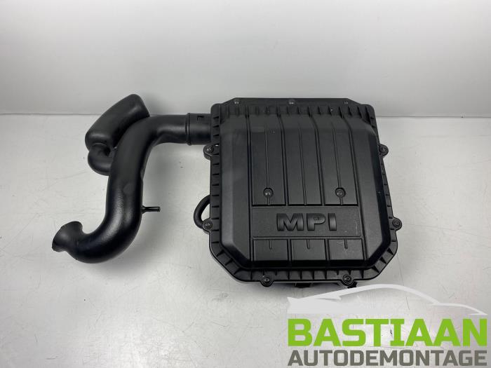 Begagnade Luftfilterhus Skoda Citigo 1.0 12V Pris € 39,99 Marginaltabell erbjuds av Bastiaan Autodemontage